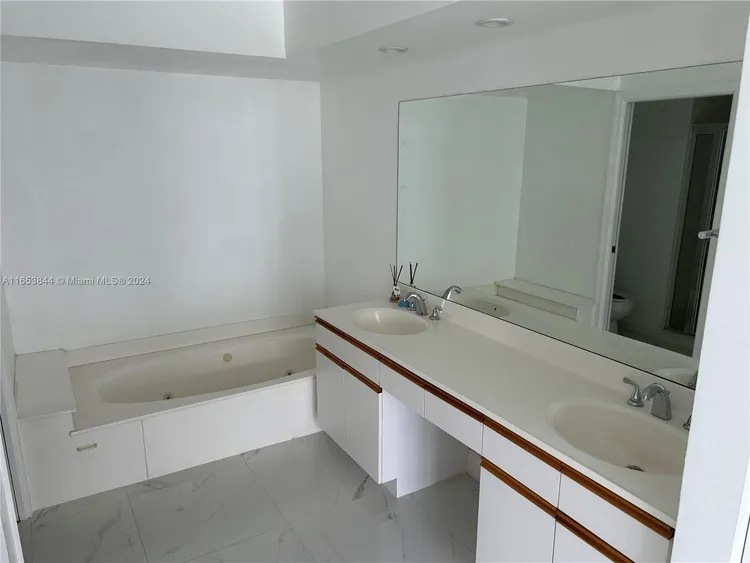 Mystic Pointe 500 #813 image #8