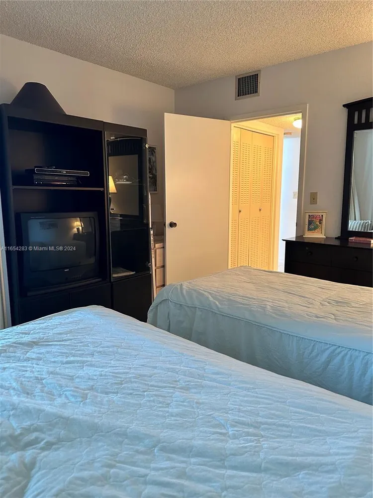 Crystal Tower #1104 image #21