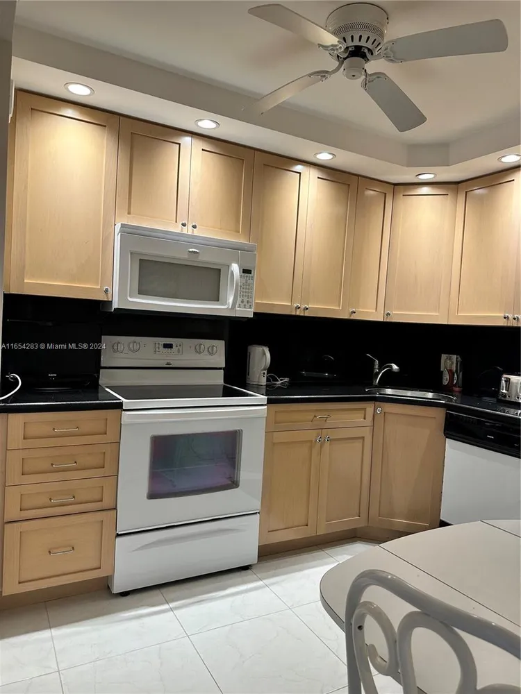 Crystal Tower #1104 image #24