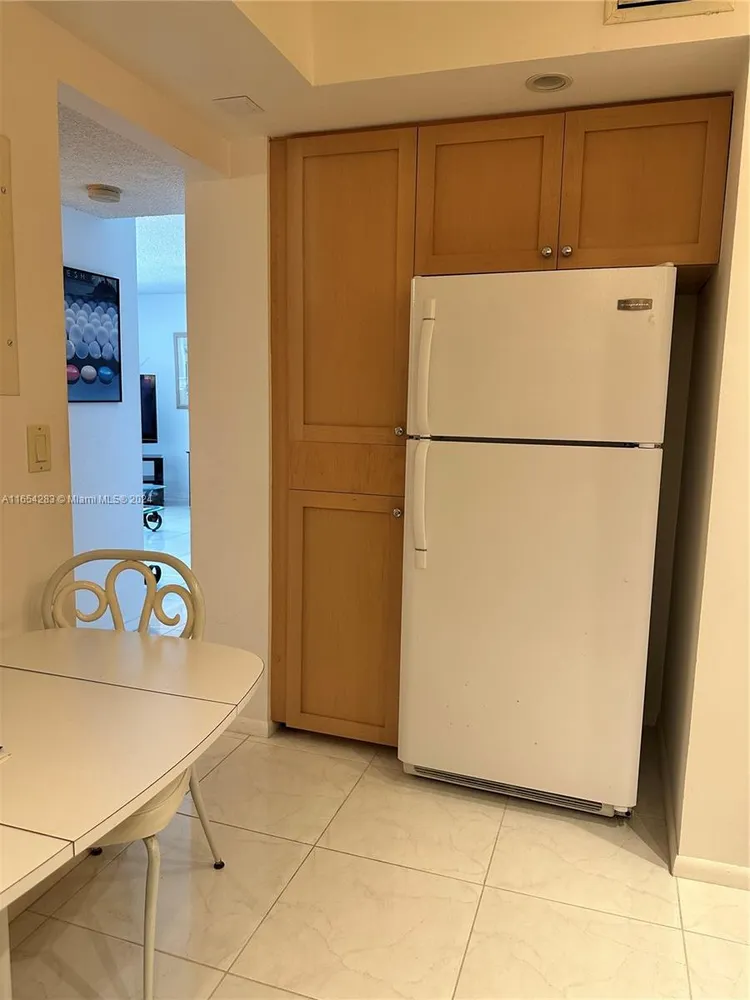 Crystal Tower #1104 image #26