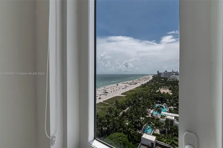 Roney Palace #1409 image #16