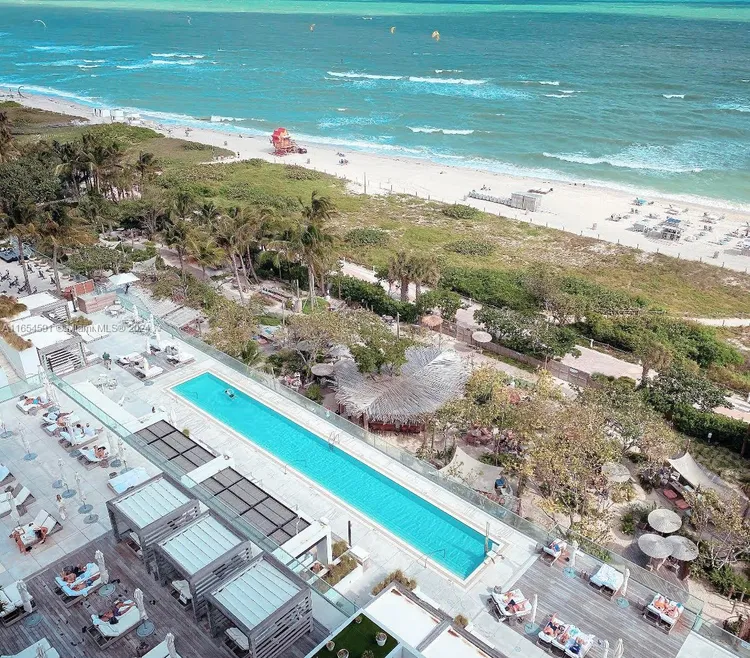 Roney Palace #1409 image #31