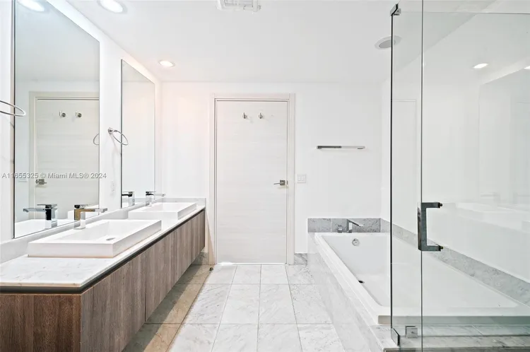 SLS Lux Brickell #3910 image #14