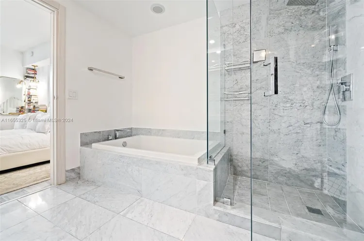 SLS Lux Brickell #3910 image #15