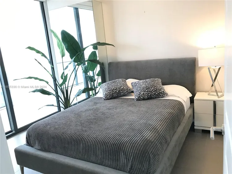 Canvas #2709 image #19