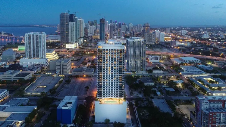 Canvas #2709 image #32