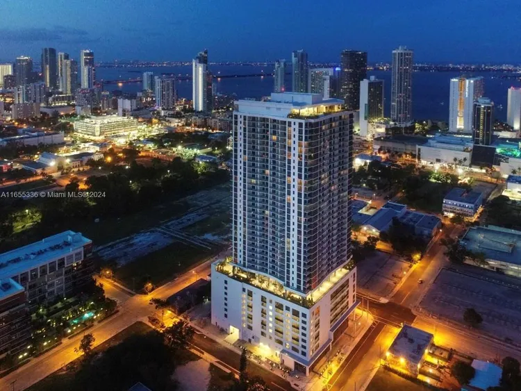 Canvas #2709 image #36