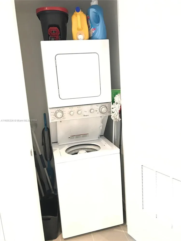 Canvas #2709 image #60