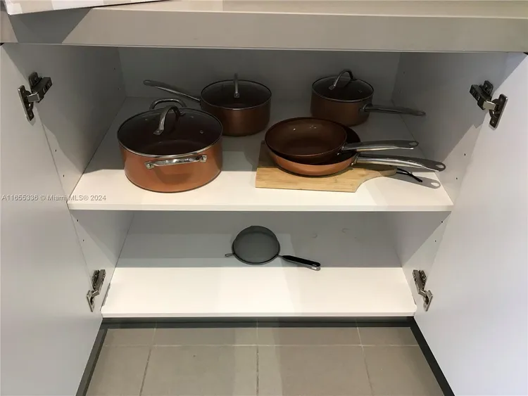 Canvas #2709 image #70