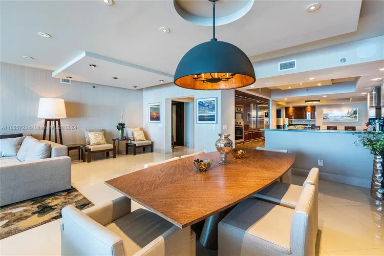 Trump Hollywood #2904 image #22