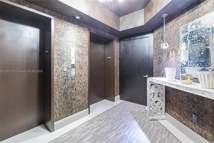 Trump Hollywood #2904 image #25