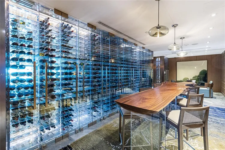 Trump Hollywood #2904 image #35