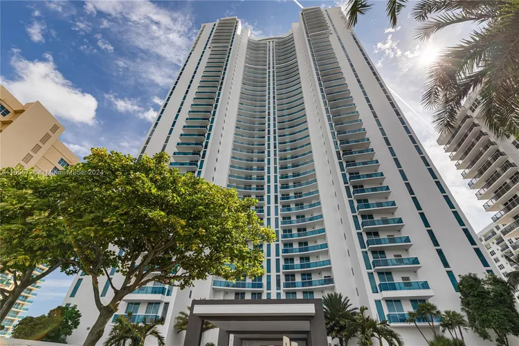 Trump Hollywood #2904 image #40