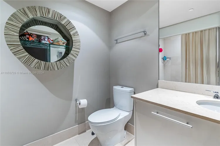 Trump Hollywood #2904 image #9