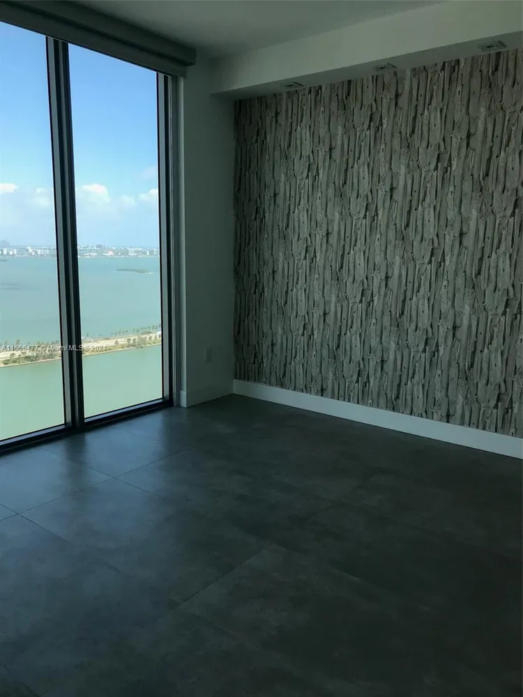 Biscayne Beach #4101 image #9