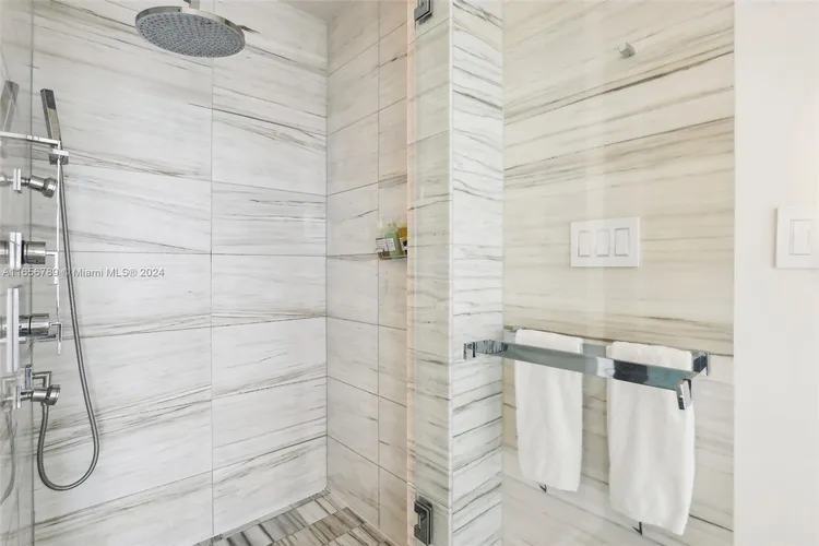 W South Beach #1201 image #27