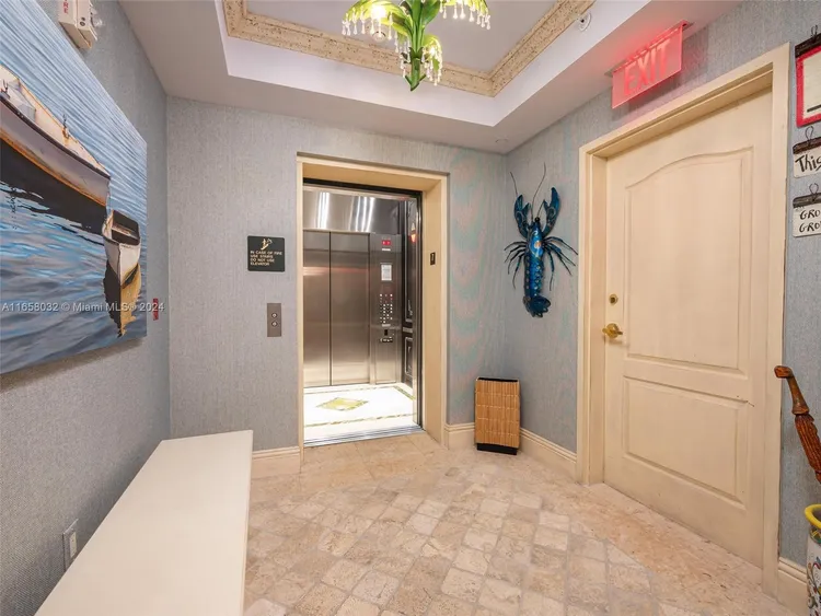 Villas of Positano #7H image #31