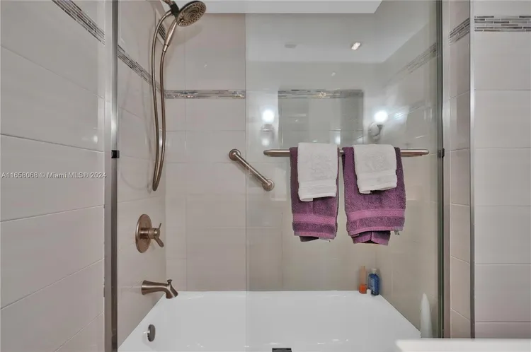 Seacoast 5151 #535 image #25