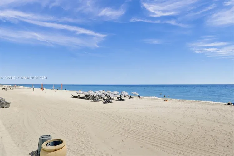 Sea Air Towers #1102 image #49