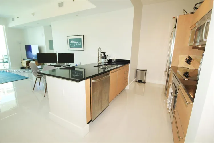 The Plaza on Brickell North #5000 image #10