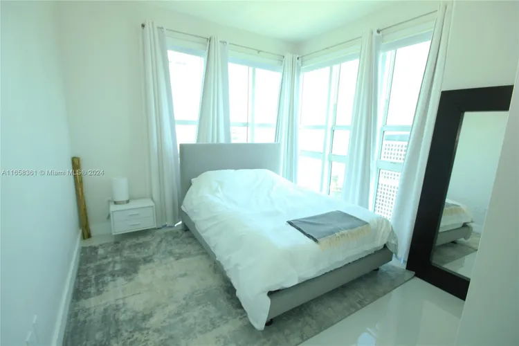 The Plaza on Brickell North #5000 image #29