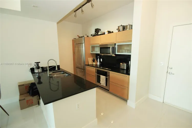 The Plaza on Brickell North #5000 image #9