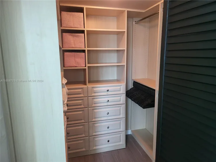 The Plaza on Brickell North #1611 image #12