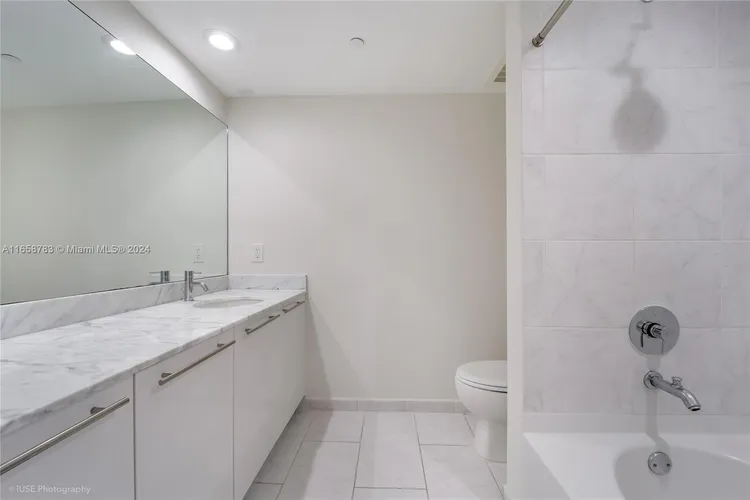 The Plaza on Brickell North #1611 image #19