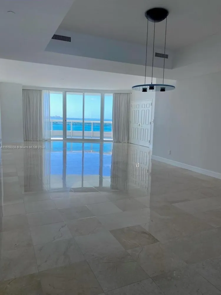 Santa Maria #1201 image #14