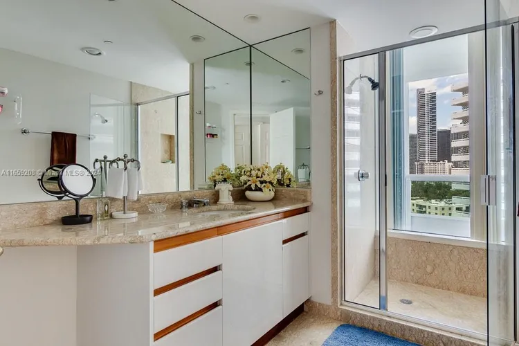 Santa Maria #1201 image #18