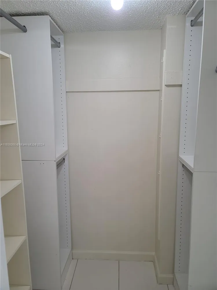 Royal Embassy #9C image #15