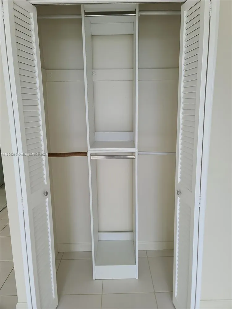 Royal Embassy #9C image #16