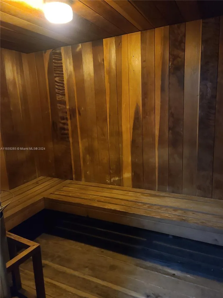 Royal Embassy #9C image #21