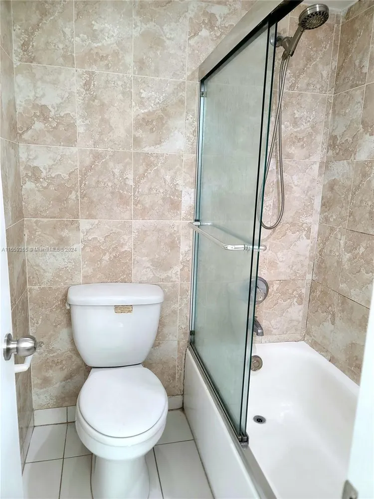 Royal Embassy #9C image #9