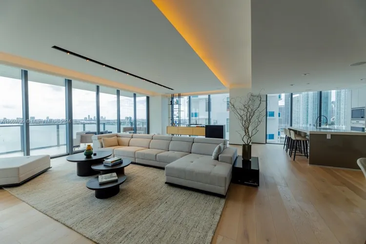 Elysee Miami #1701 image #26