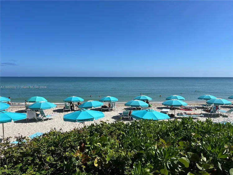 The Wave Condominium #1102 image #15