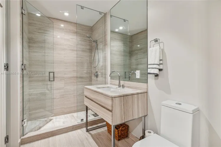 Residences by Armani Casa #4502 image #22