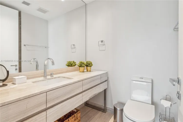 Residences by Armani Casa #4502 image #27