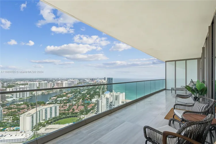 Residences by Armani Casa #4502 image #34