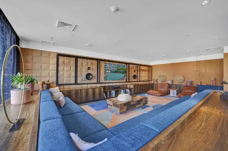 Hyde Midtown #1908 image #21