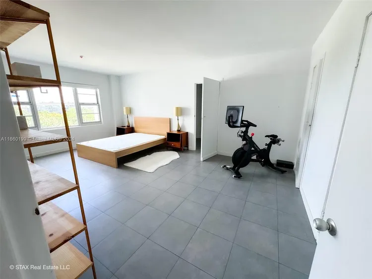 Belle Towers #5E image #21