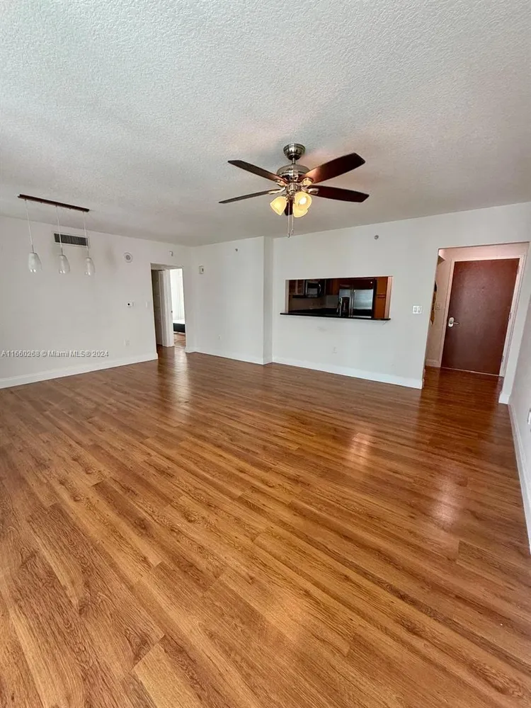 Brickell on the River North #1511 image #13