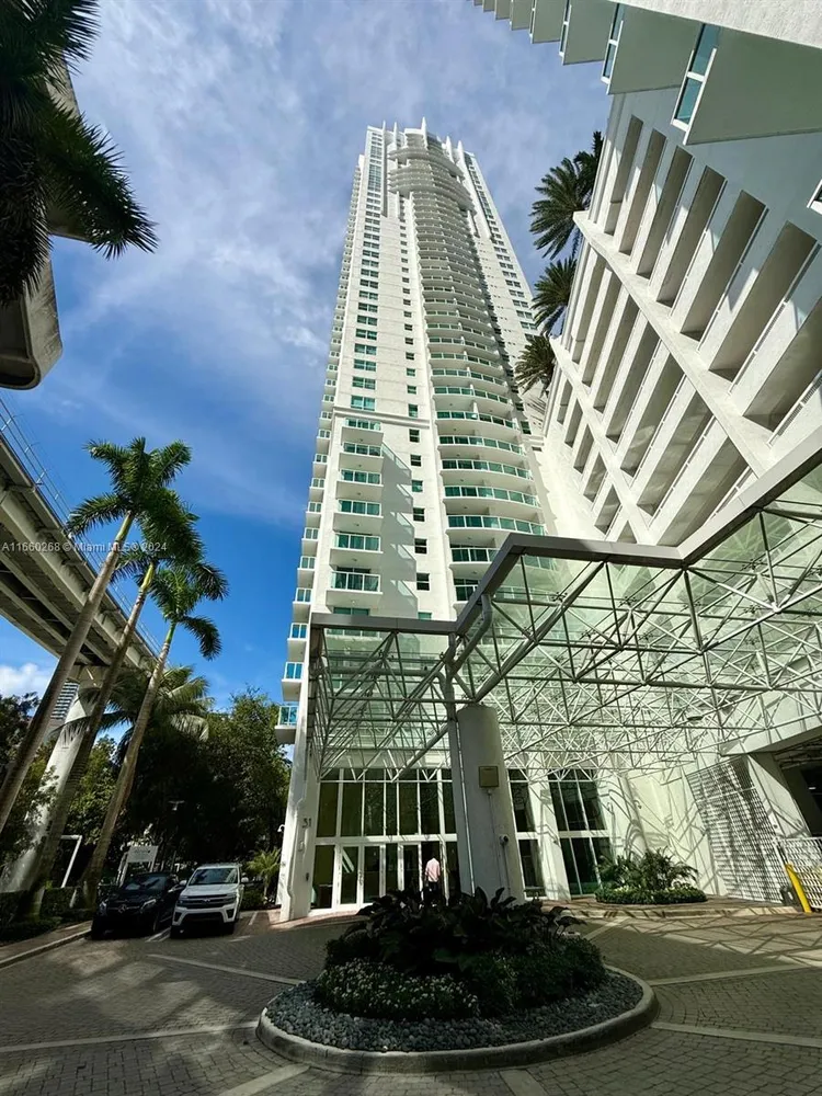 Brickell on the River North #1511 image #19