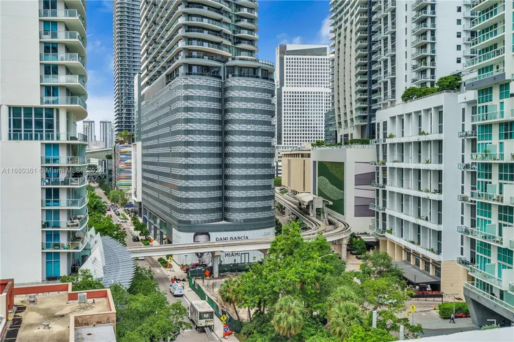 Vue #2401 image #47