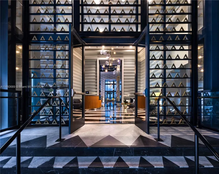 Elysee Miami #2901 image #29