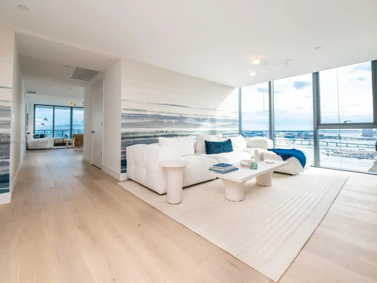 Elysee Miami #2901 image #6