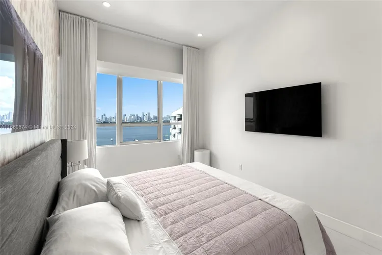 Flamingo South Beach #1524S image #19