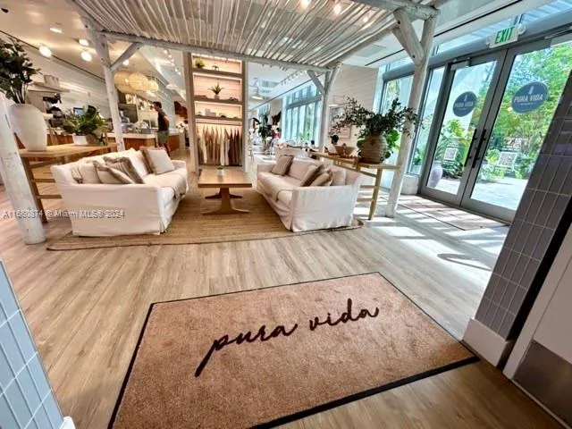 Flamingo South Beach #1524S image #38