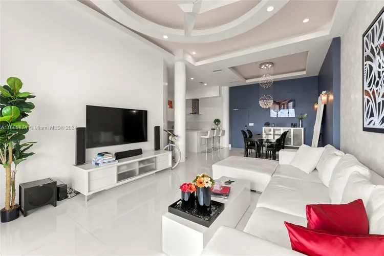 Flamingo South Beach #1524S image #7