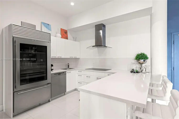 Flamingo South Beach #1524S image #8